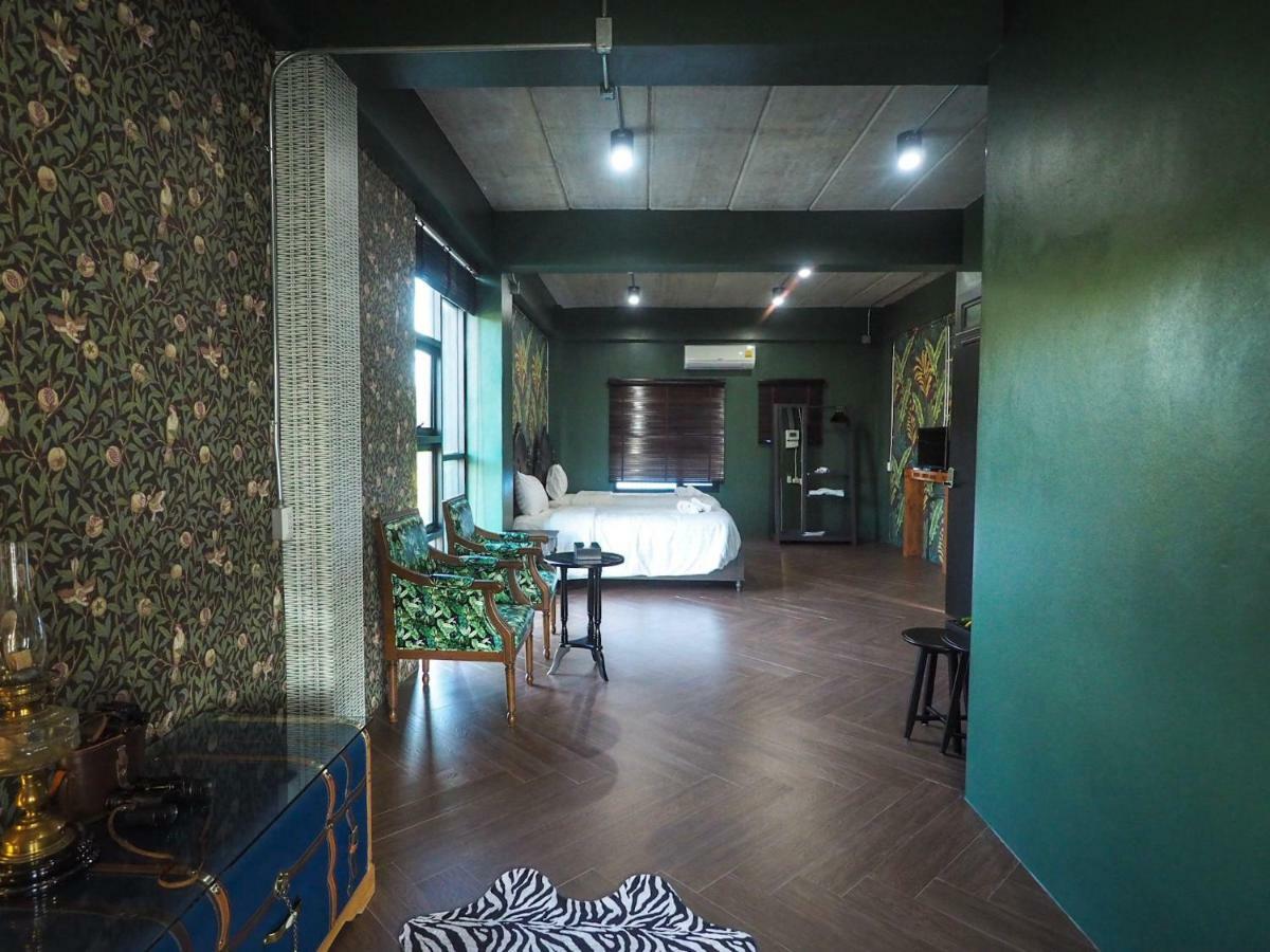 ดับเบิลยูไอดับเบิลยู มินิโฮเต็ล Bed & Breakfast กรุงเทพมหานคร ภายนอก รูปภาพ