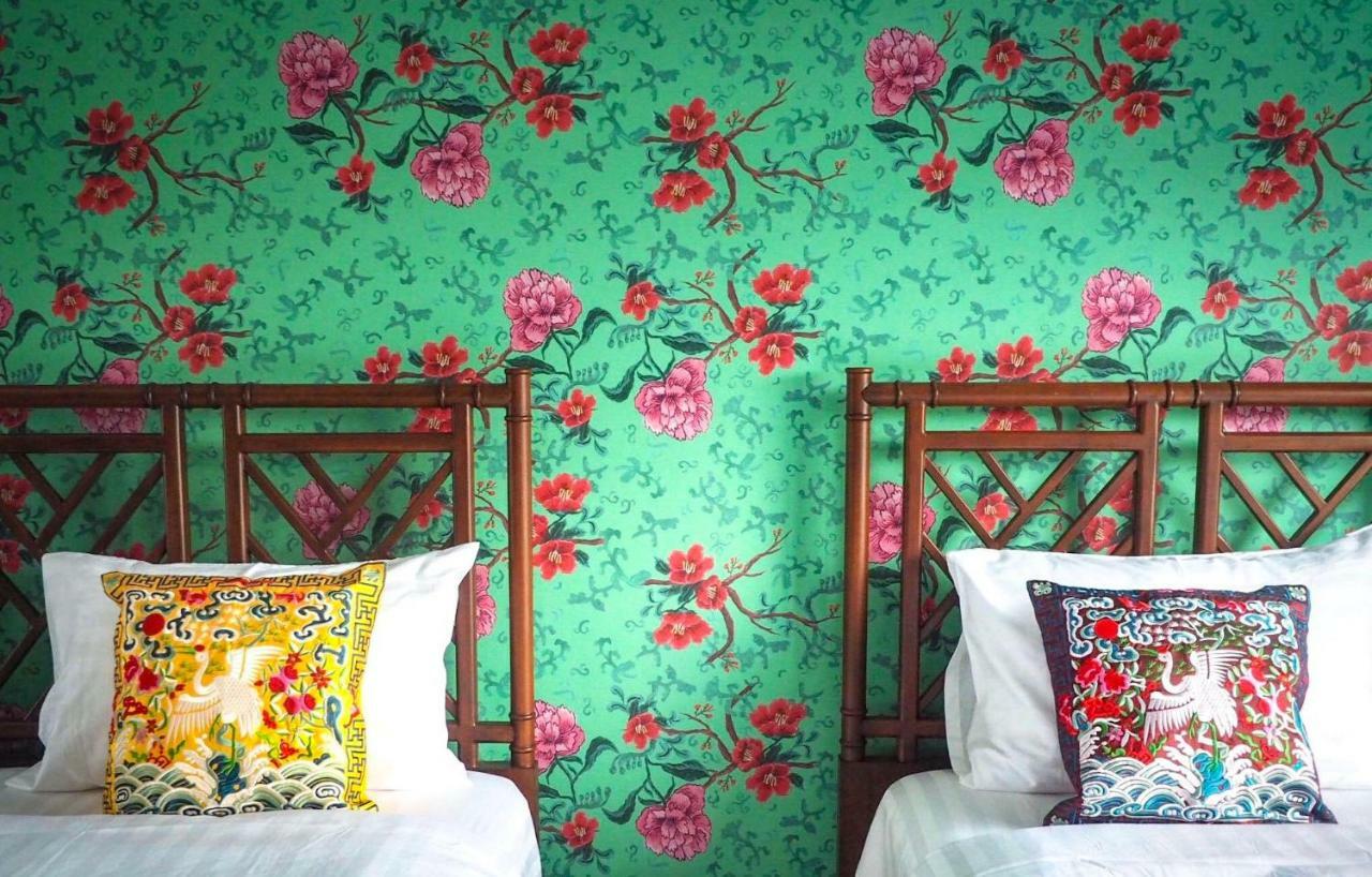 ดับเบิลยูไอดับเบิลยู มินิโฮเต็ล Bed & Breakfast กรุงเทพมหานคร ภายนอก รูปภาพ