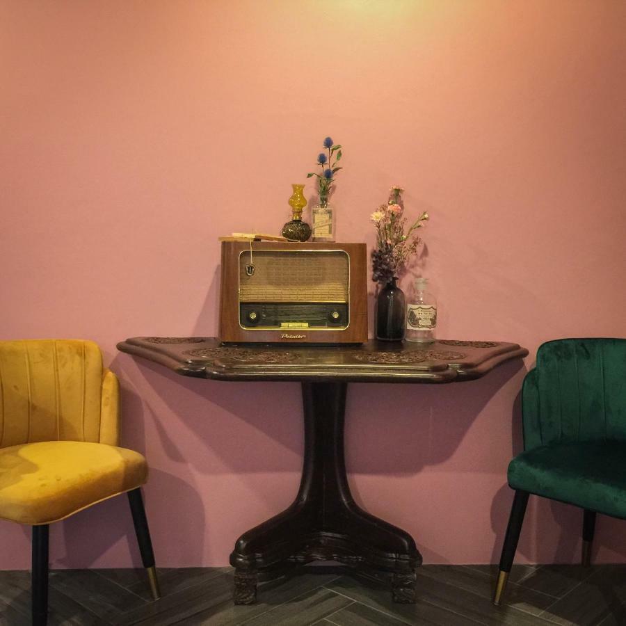 ดับเบิลยูไอดับเบิลยู มินิโฮเต็ล Bed & Breakfast กรุงเทพมหานคร ภายนอก รูปภาพ